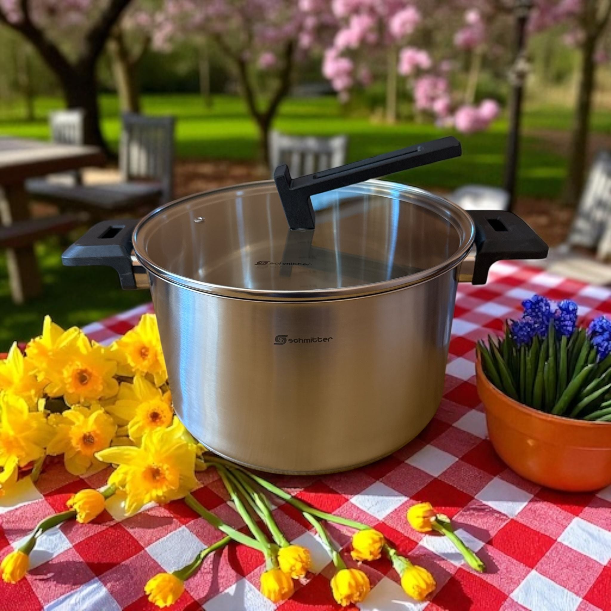 Oală Mare din Inox Schmitter – 8 Litri, Fund 5 Straturi pentru Gătit Uniform Oală Mare din Inox Schmitter – 8 Litri, Fund 5 Straturi pentru Gătit Uniform